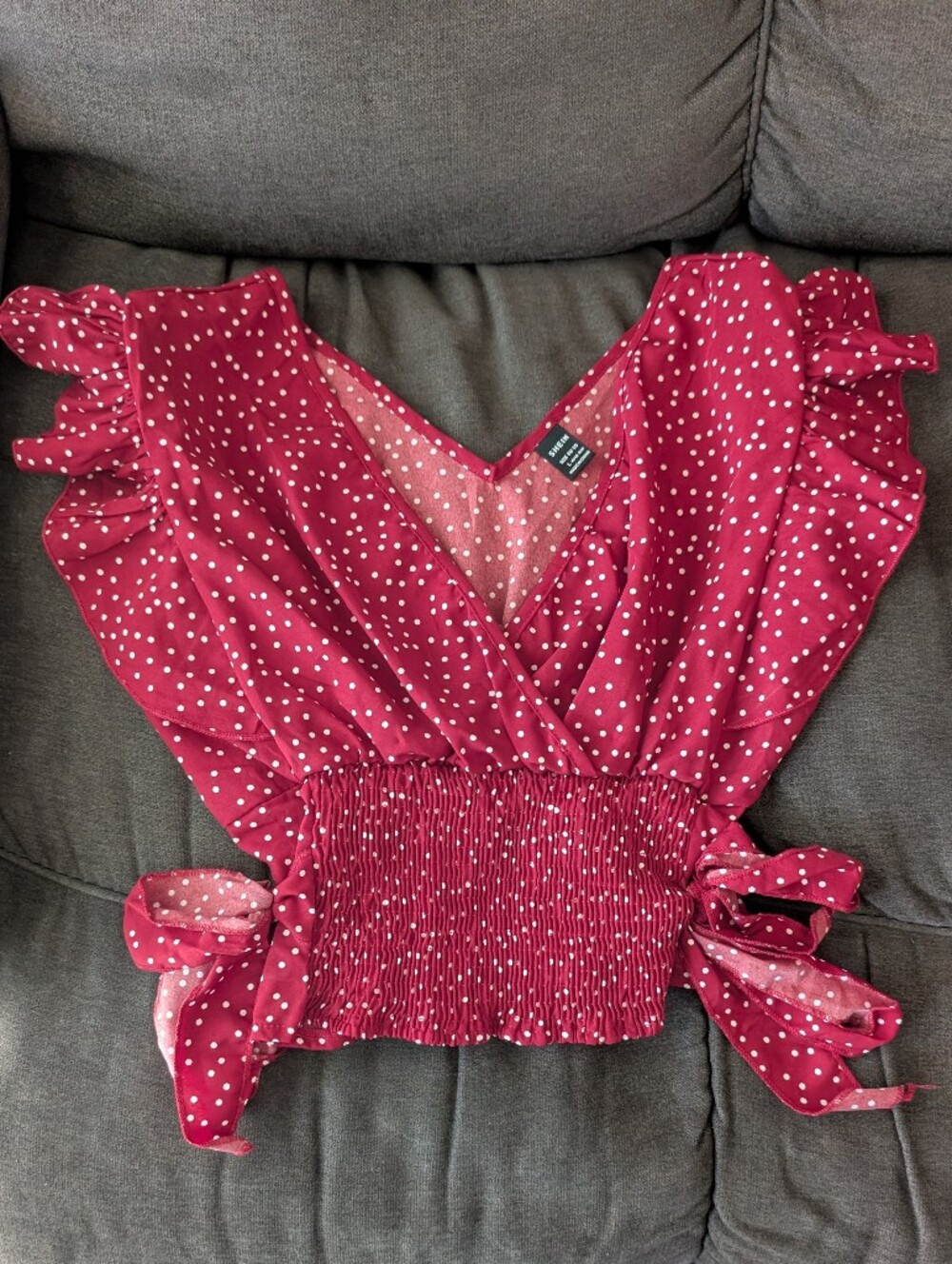 SHEIN Red Polka Dot V-Neck Smocked Crop Top with Ruffle Sleeves